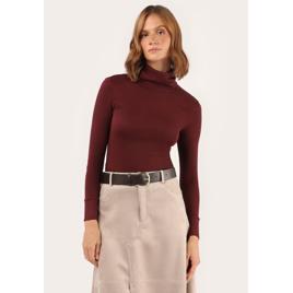 Blusa feminina de tricot ajustada gola alta - vinho