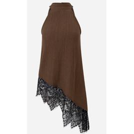 Blusa Halter Texturizada com Renda Contrastante Marrom