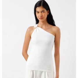 Blusa ombro único feminina de algodão com fivela canelada off white