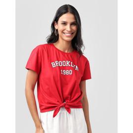 Camiseta feminina manga curta lettering com nó