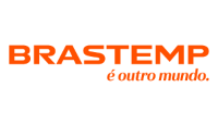 Logo Brastemp em fonte de cantos quadrados com linha inferir escrito è outro mundo tudo na cor laranja