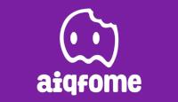 Logo Aiqfome nas core roxa e branca.