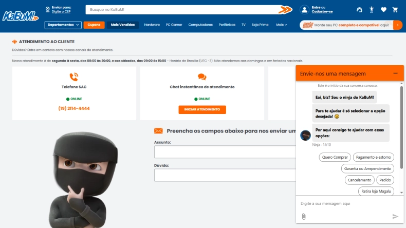 Captura de tela da página de atendimento ao cliente do atendimento KaBuM mostrando opções de contato, uma janela de bate-papo para assistência e uma ilustração de personagem ninja no lado esquerdo.