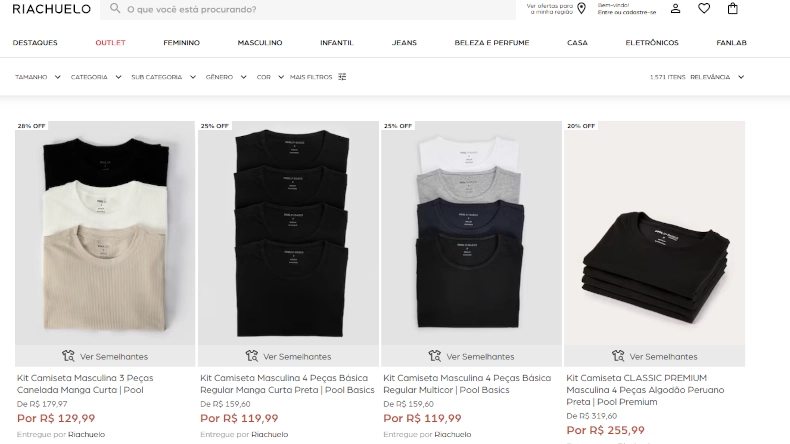 Captura de tela do Riachuelo exibindo kits de camisas masculinas na seção para comprar roupas em oferta.