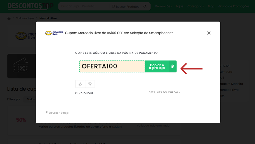 Pop-up no site Descontos Top exibindo código de cupom “OFERTA100” para Mercado Livre, com botão verde “Copiar e ir pra loja”.