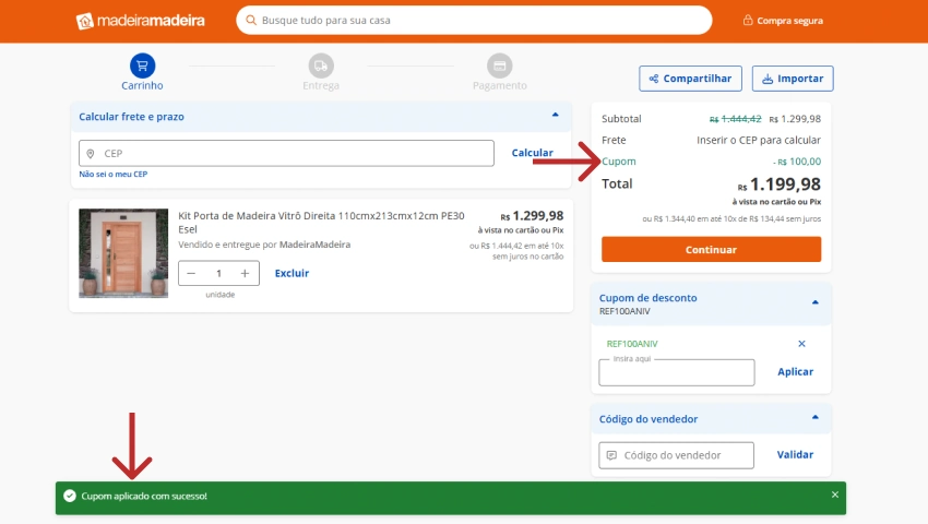 Confirmação de cupom aplicado com sucesso no carrinho da Madeira Madeira. O desconto de R$ 100 foi subtraído do valor total, e uma faixa verde com mensagem de sucesso aparece no rodapé.