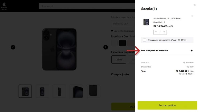 Imagem de um iPhone 16 128GB preto, exibido na tela de uma loja online, destacando opções de quantidade, cor e capacidade, com foco no botão incluir cupom de desconto.