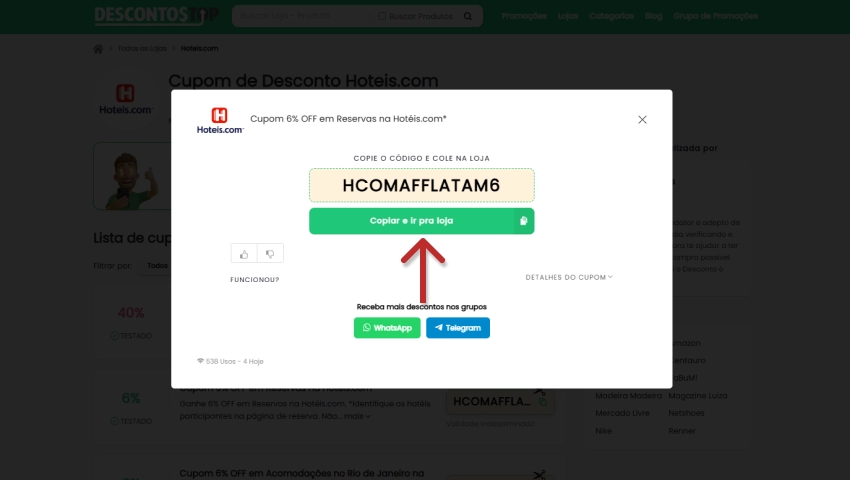 Imagem de um código de desconto para reservas no Hotéis.com, indicando como copiar o código e ir para a loja oficial para aproveitar descontos em hospedagens.