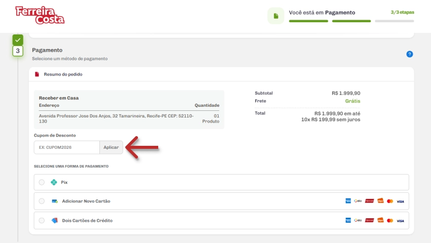 Imagem mostrando a localização do campo de cupom de desconto na etapa de pagamento do site Ferreira Costa, onde se deve colar o código do cupom e clicar em 'Aplicar' para obter desconto.